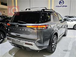 نیسان پاسفایندەر